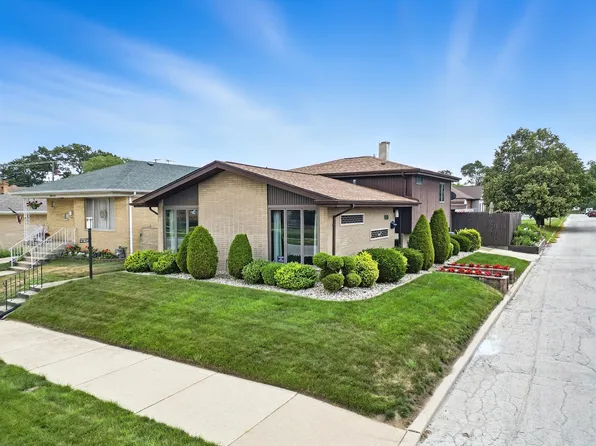 45 Mason St, Calumet City, IL 60409