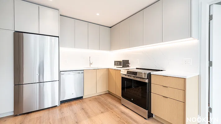 Kitchen, photo 1