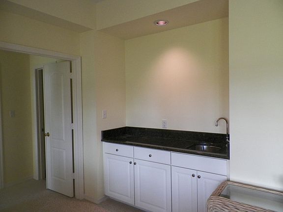 5th image of 5045 Harmony Cir Unit 15
