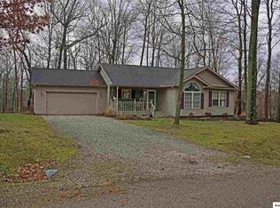 701 Glenview Dr, Howard, OH 43028