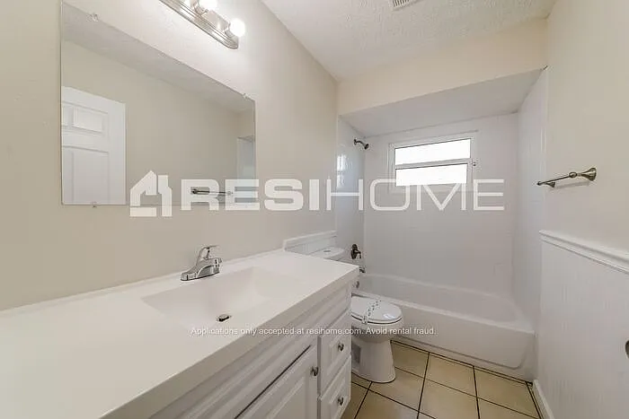 6405 64th Dr E — Photo 12