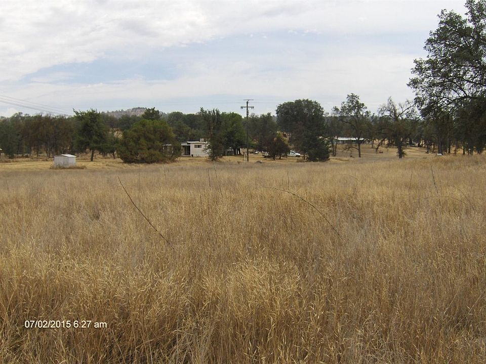 2nd image of 31035 Ruth Hill Rd