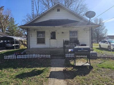725 Dewey Ave, Mount Vernon, IL, 62864