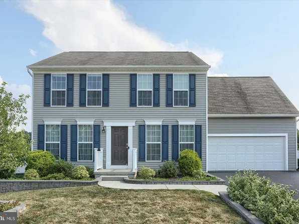360 Lark Dr, York Haven, PA 17370
