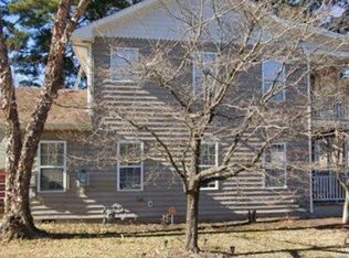 8237 Simons Dr, Norfolk, VA 23505