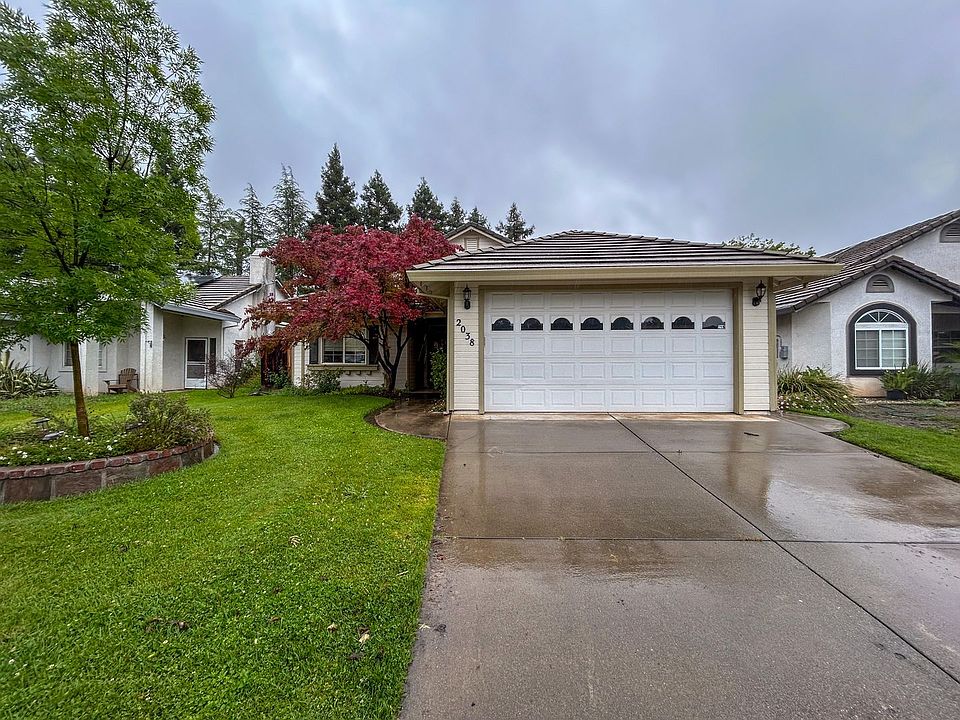 1st image of 2038 Huntington Dr
