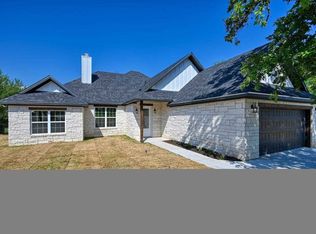 101 Eagle Point Drive, Kingsland, TX 78639