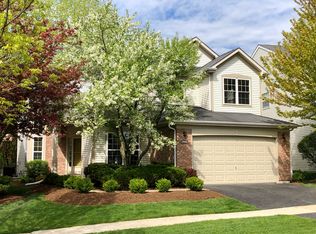 29506 N Birch Ave, Lake Bluff, IL 60044