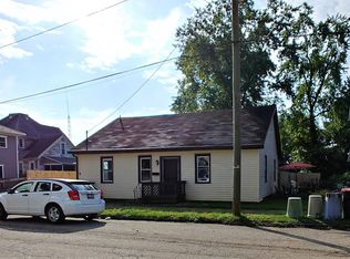 53 Chestnut St, Newark, OH 43055