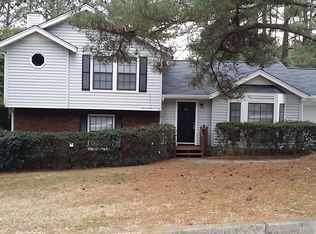 612 Tarragon Ct SW, Atlanta, GA 30331