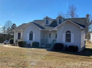 1513 Wildwood Rd NE, Lenoir, NC 28645