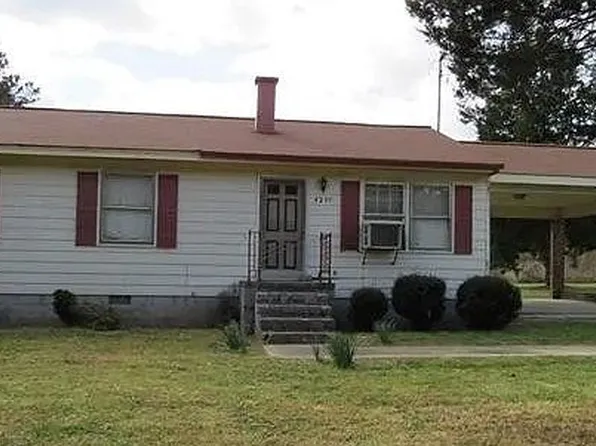 4290 Slagles Lake Rd, Emporia, VA 23847