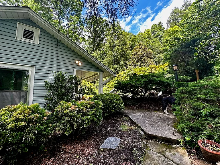707 Maybank Dr — Photo 37