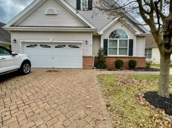 8 Jays Cor, Franklin Twp., NJ 08873