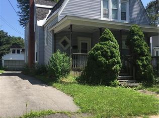 365 S 4th St, Fulton, NY 13069