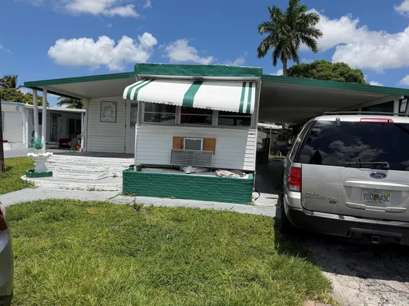 1670 SW 85th Avenue, Davie, FL 33324