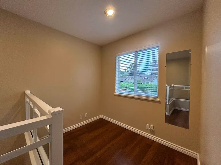 3147 W 8th Ave — Photo 18