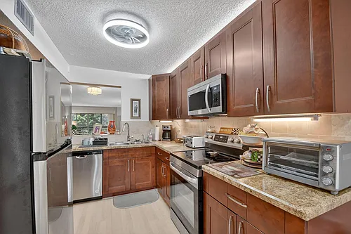 10173 Mangrove Dr #204 Photo 1