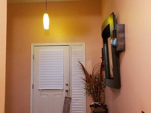 4th image of 6 Tarragon Dr