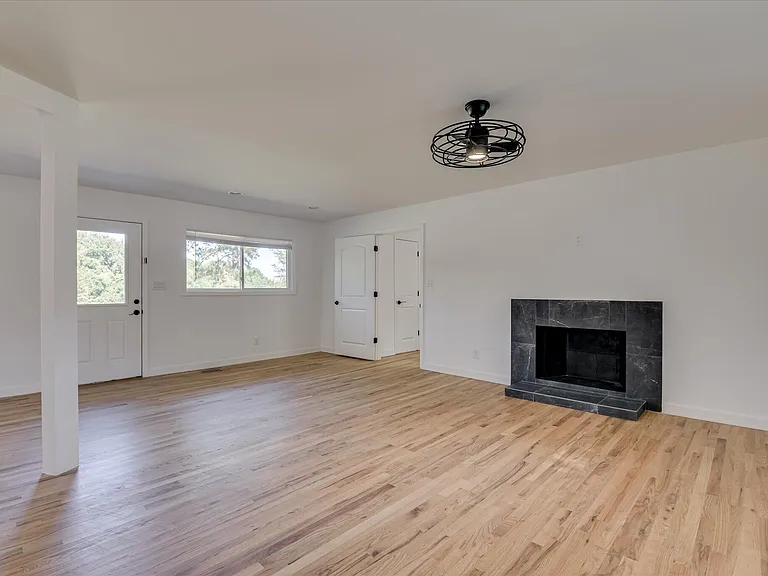 2897 Wagener Rd — Photo 12