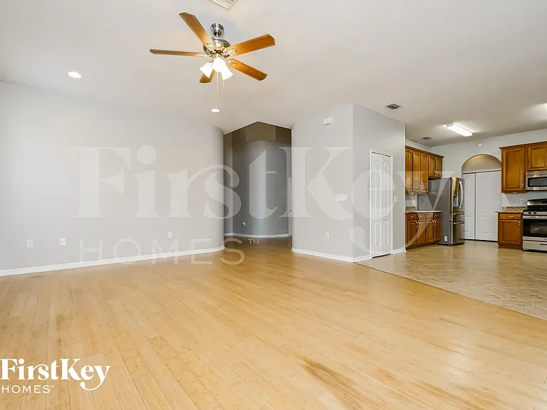 12762 Standbridge Dr — Photo 4