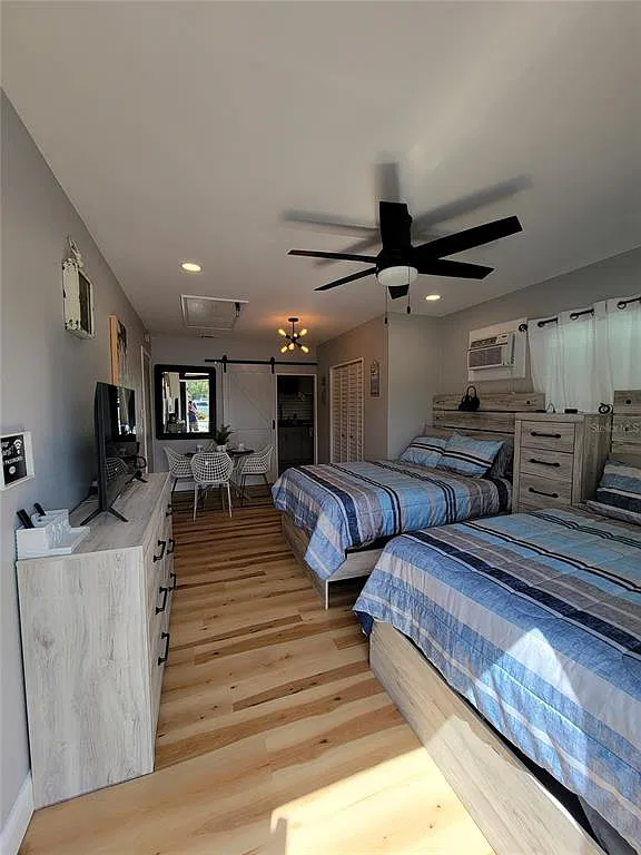 Studio, 1.0 bath, 1485 sqft, $1,350 — Photo 1