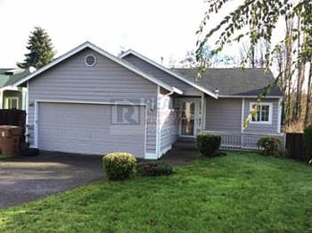 1st image of 2953 37th Ave NE