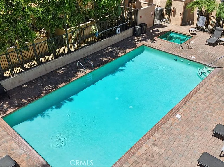 5200 White Oak Ave #36 — Photo 28