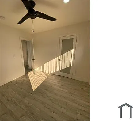 Studio, 350 sqft, $850 — Photo 2