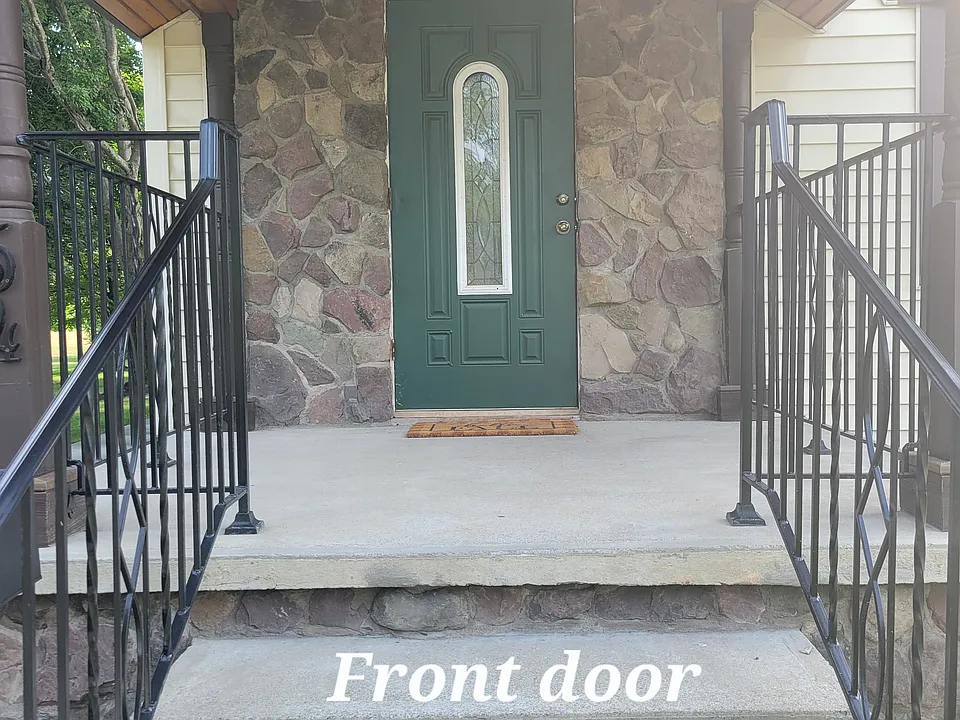 54 Murray St #1
