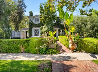 9887 Carmelita Ave, Beverly Hills, CA 90210