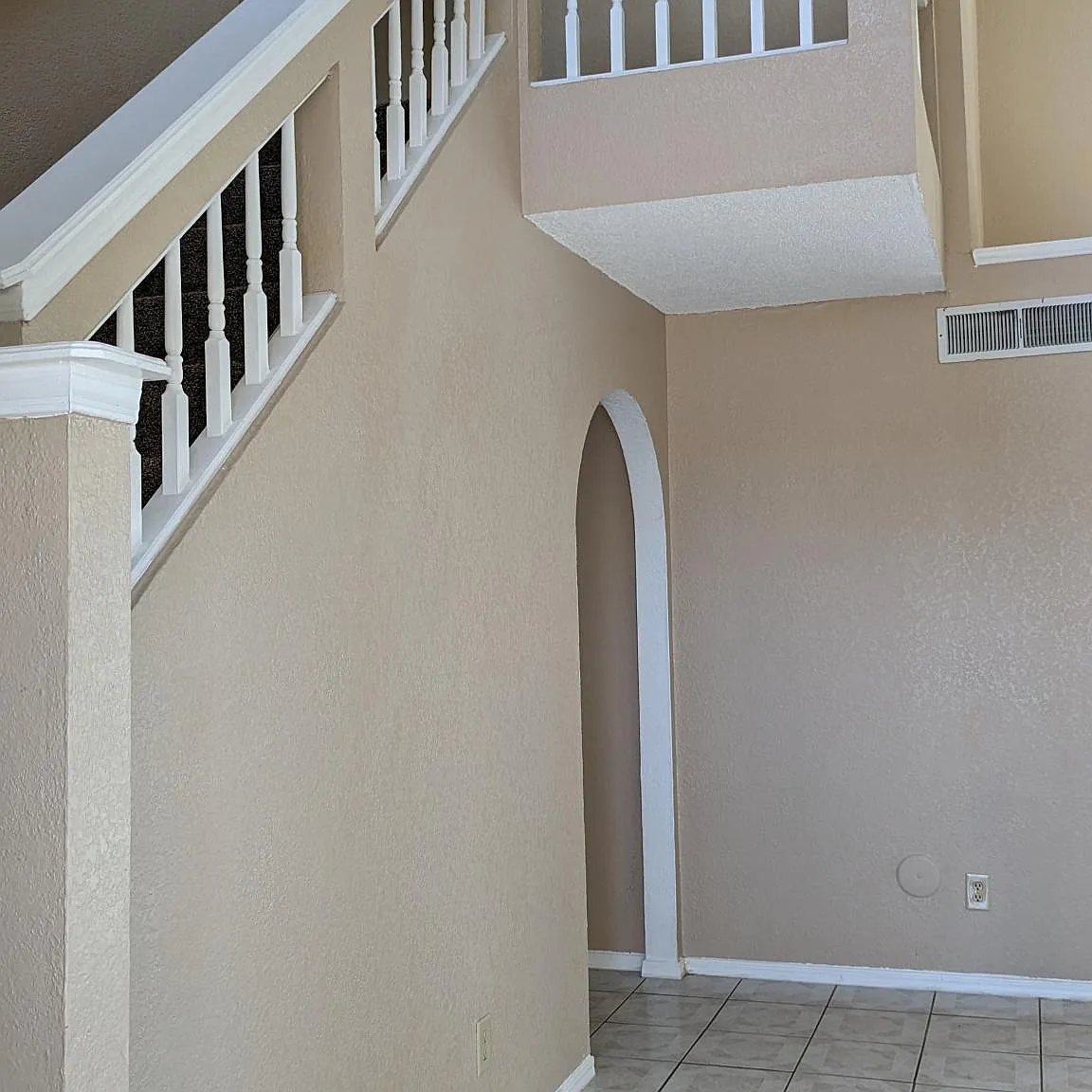 3 bed, 1190 sqft, $1,550 — Photo 4