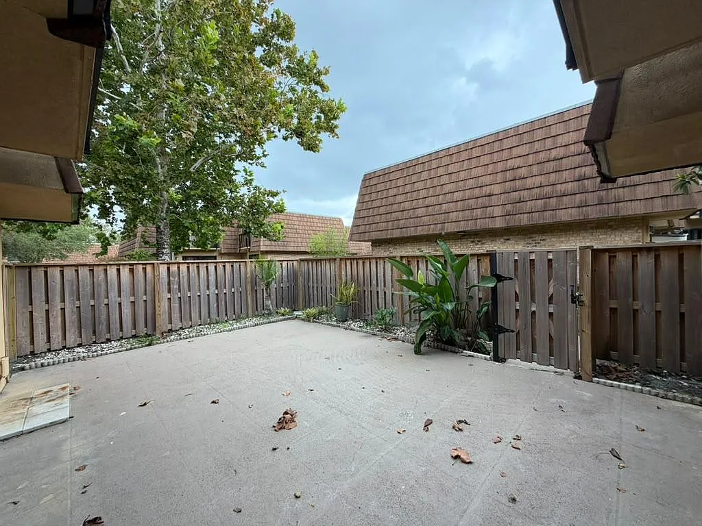 5344 Bamboo Ct — Photo 4