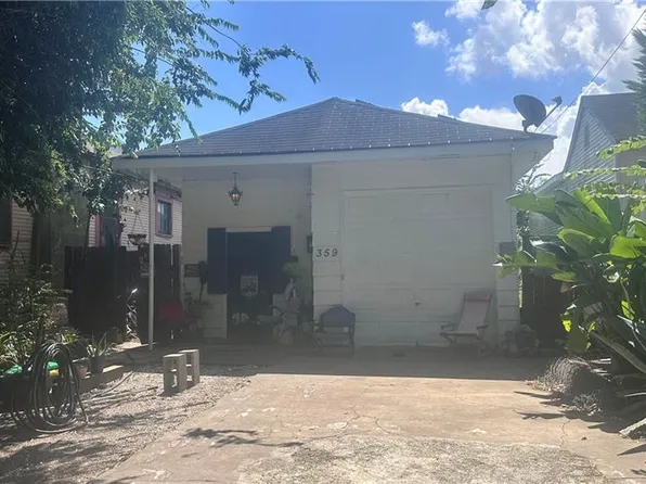 359 Sala Ave, Westwego, LA 70094