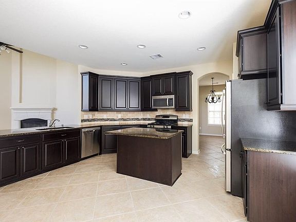 3rd image of 28723 Mayes Bluff Dr