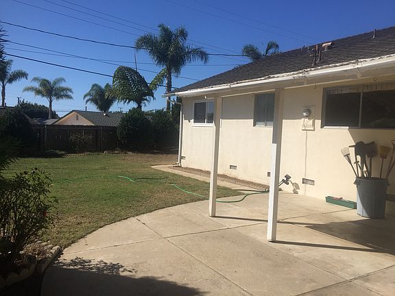 Side Yard off Kitchen