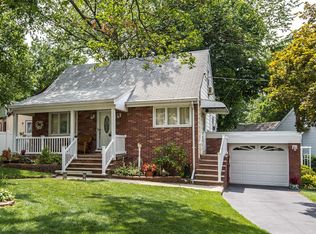 653 Spring Valley Rd, Maywood, NJ 07607