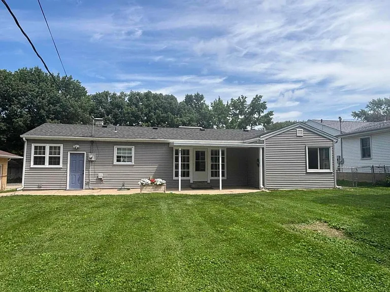 1804 W Iles Ave — Photo 12