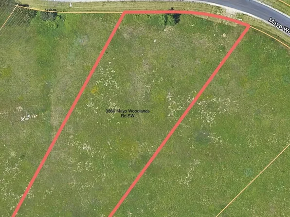 3860 Mayo Woodlands Rd SW, Rochester, MN 55902