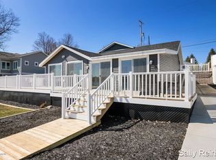 11740 Maywood Dr NE, Sparta, MI