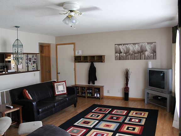 Upstairs Living area (view from the front door) - open to th