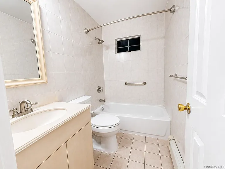 60 Jackson Ave #2 — Photo 8