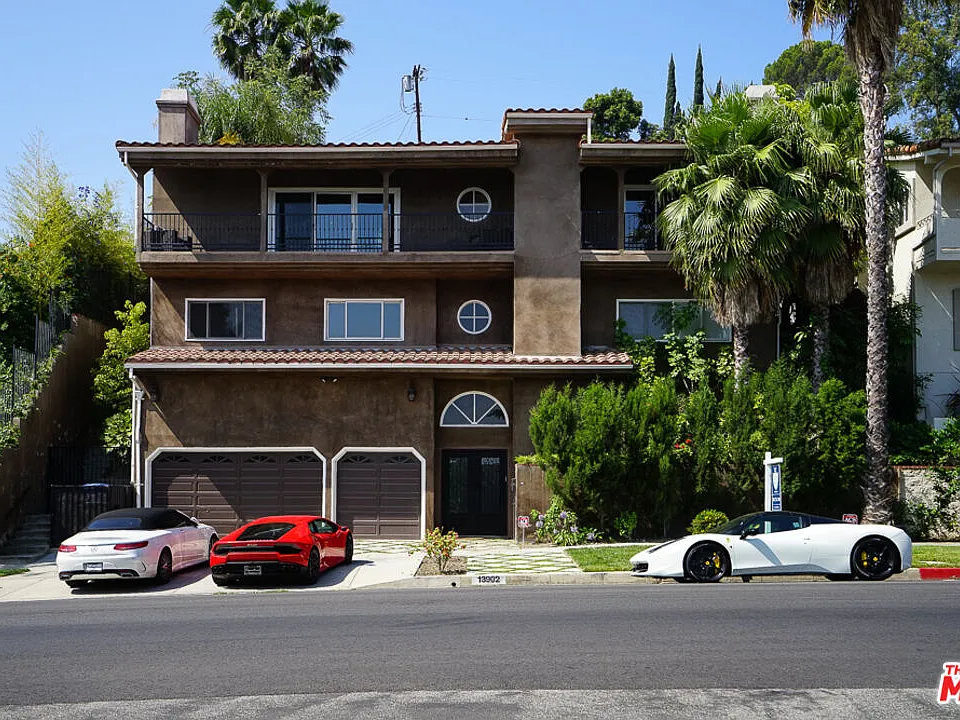 13902 Valley Vista Blvd