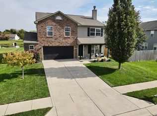 5825 Twin River Ln, Indianapolis, IN 46239