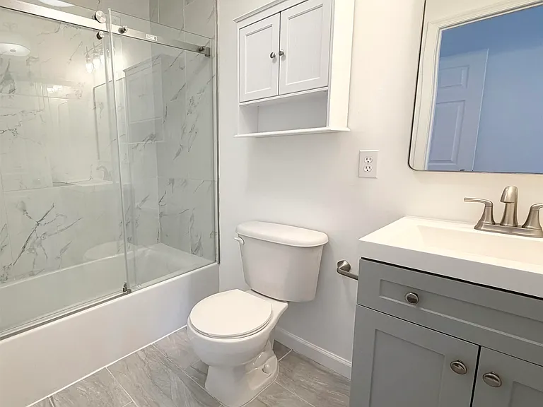 12 Delaware Ave #2 — Photo 4