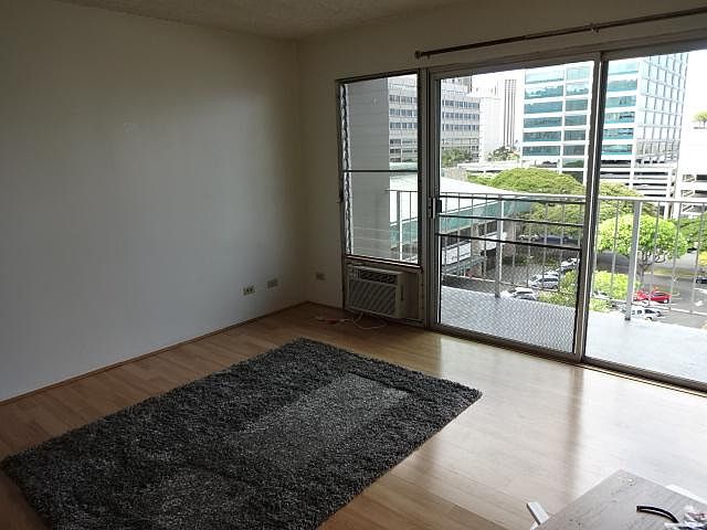 1st image of 731 Amana St APT 804