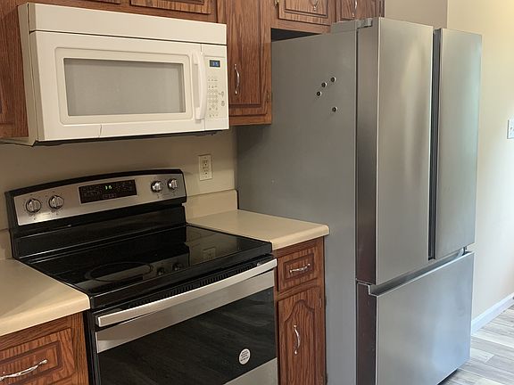 4th image of 2420 Egret Dr
