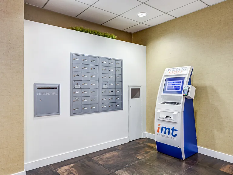 IMT BelaSera at Fulton — Photo 14