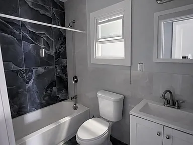 179 Hobson St #2 — photo 8 of 8