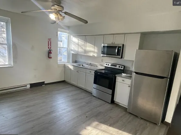 2723 W 3rd St, Chester, PA 19013